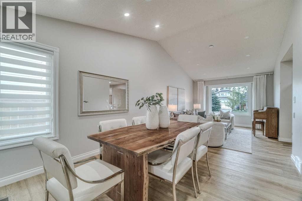 8286 Edgebrook Drive NW — photo 3