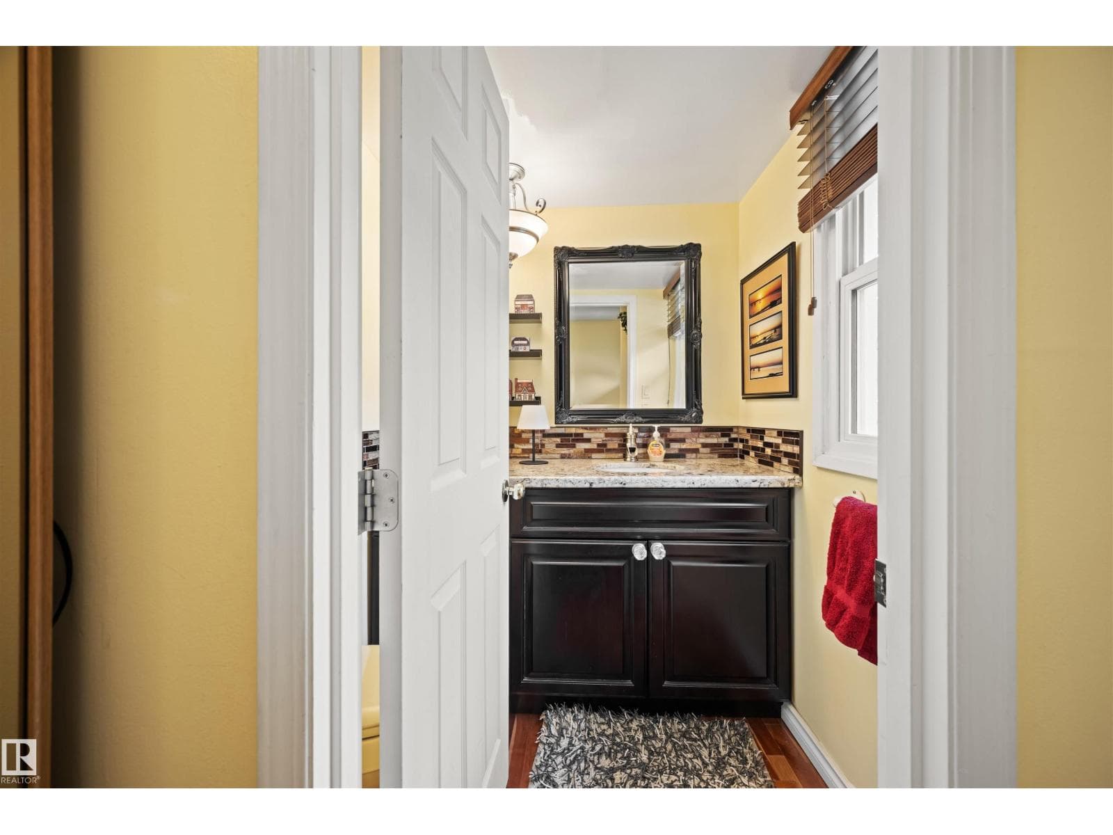 31 Royal RD NW — photo 4