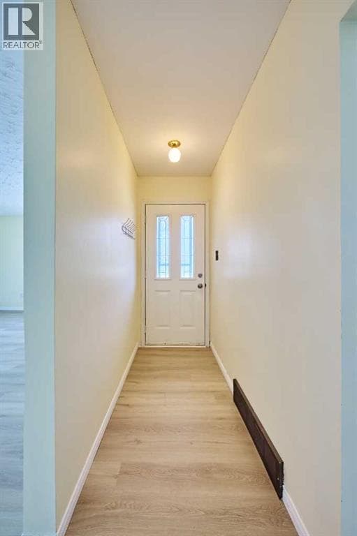 28 CORNELL Place NW — photo 5