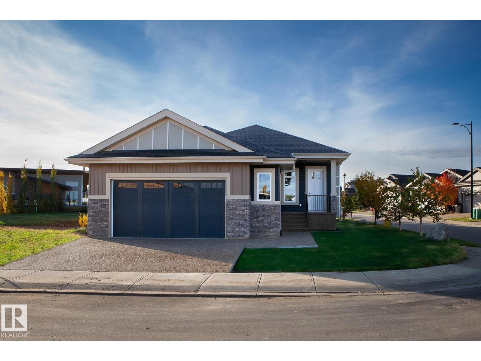 #192 50 Heatherglen DR
