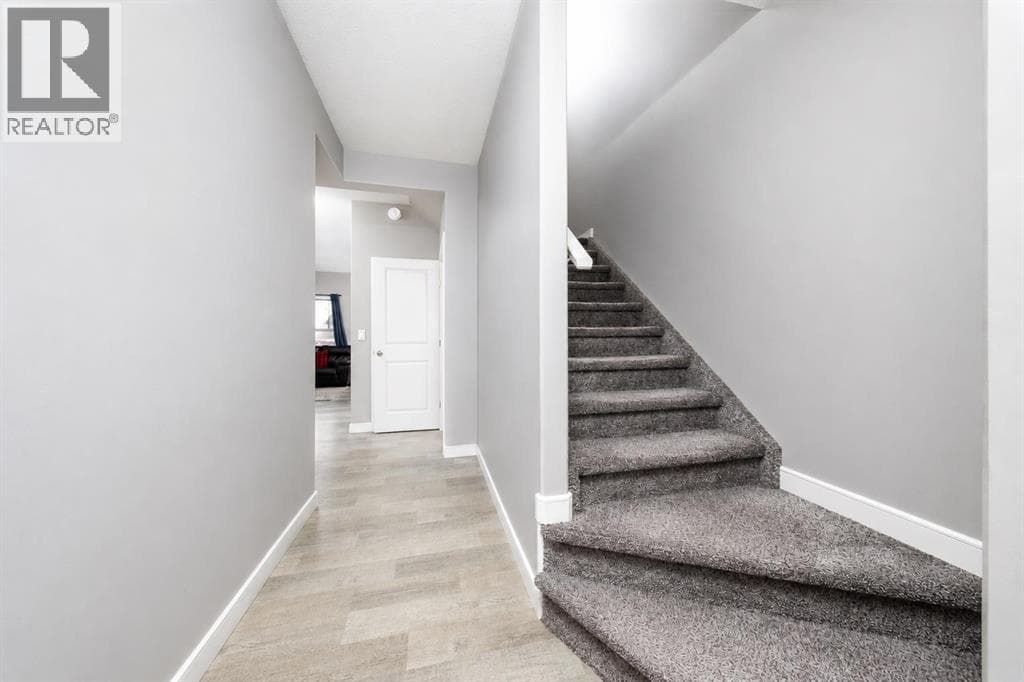 89 Metcalf Way — photo 4