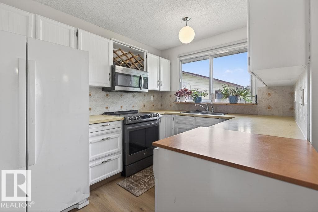 123 GRANDIN DR — photo 5