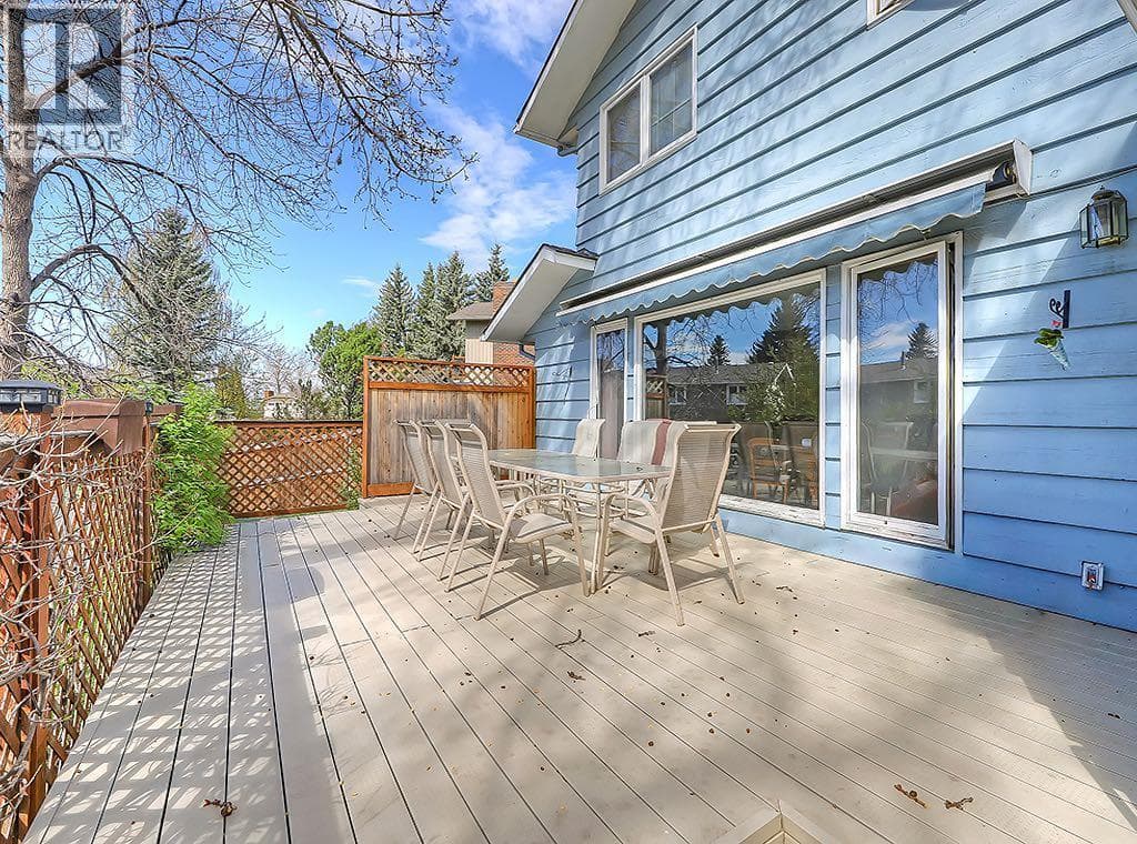 23 Lake Bonaventure Place SE — photo 5