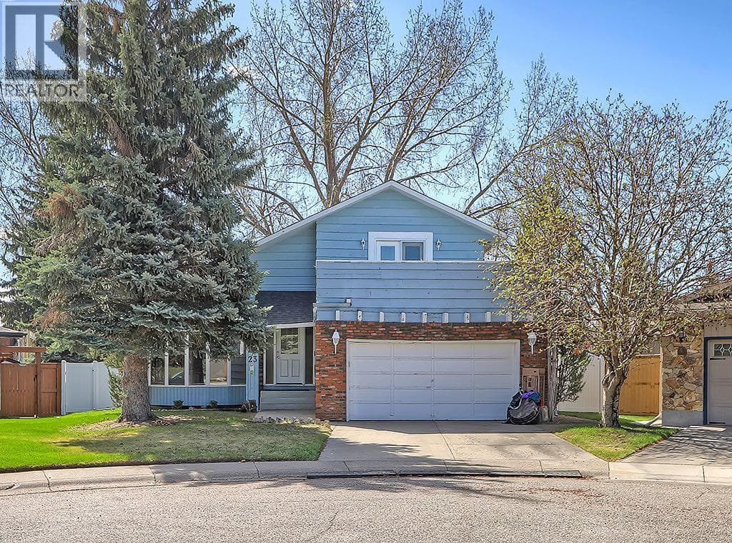 23 Lake Bonaventure Place SE