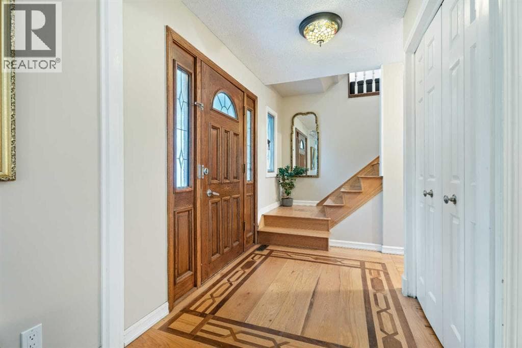 411 Wilderness Place SE — photo 4