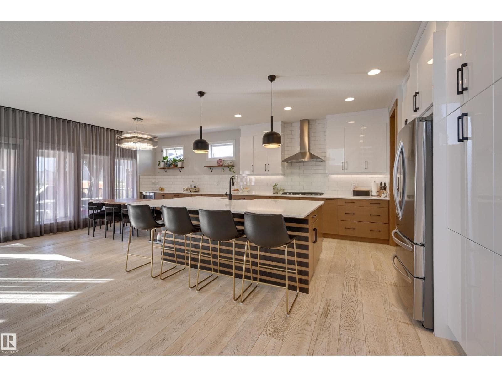 550 EAGLESON WD NW — photo 4