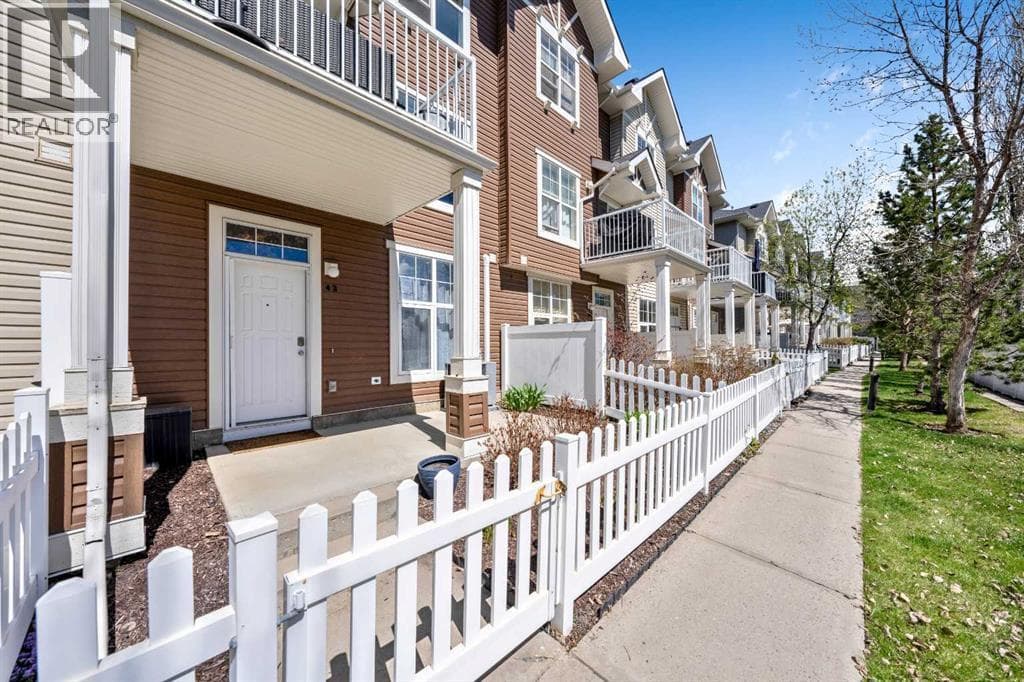 43 Toscana Gardens NW