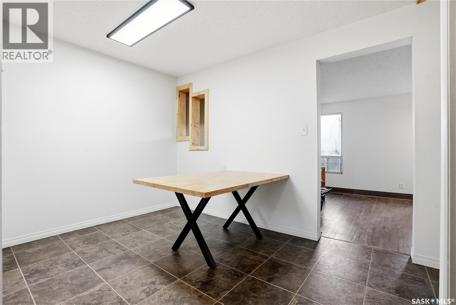 93 1128 Mckercher DRIVE — photo 5