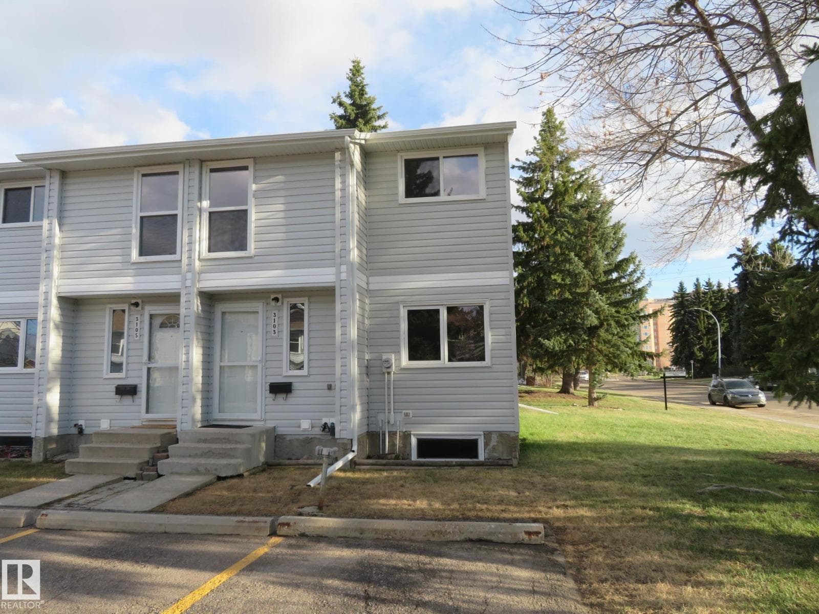 3103 109 ST NW