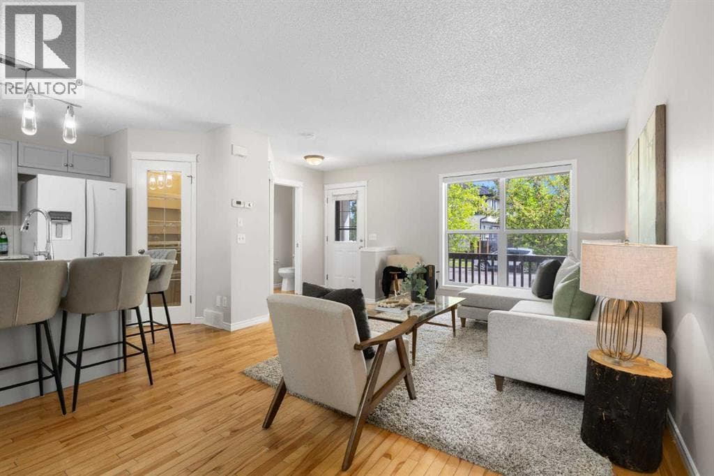 282 Prestwick Circle SE — photo 5