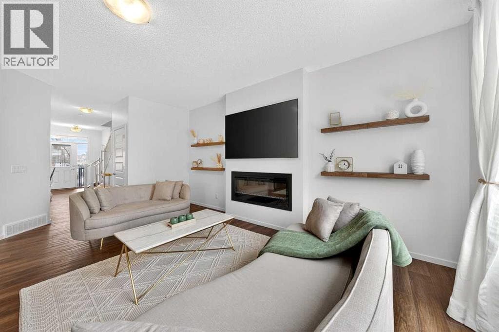 192 Cityspring Way NE — photo 3