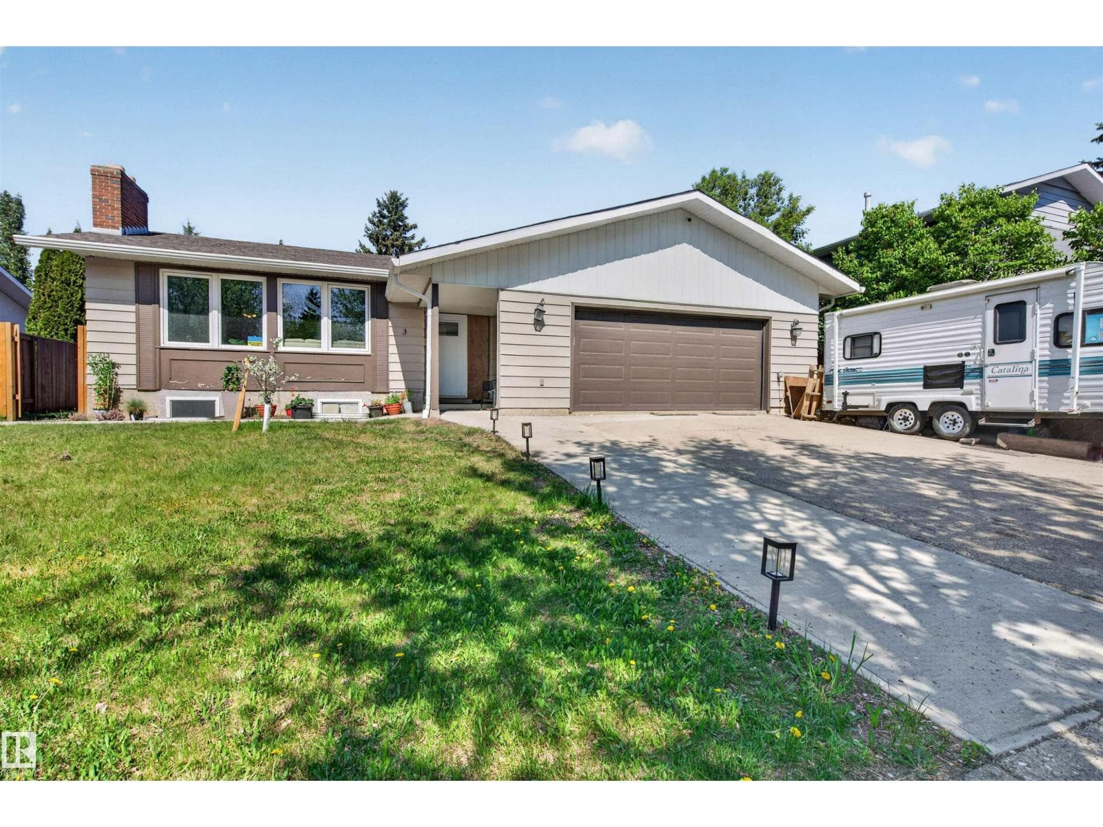 3 ALCOTT CR