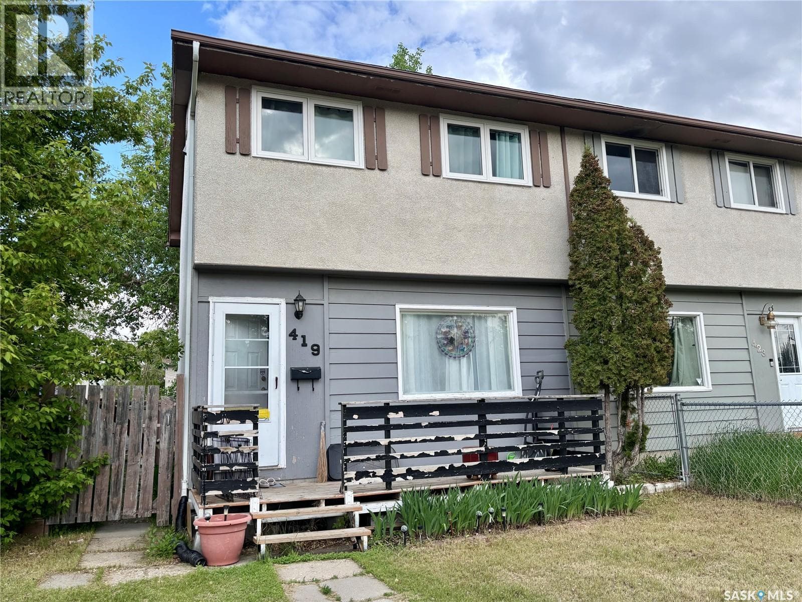 419 McIntosh STREET — photo 2