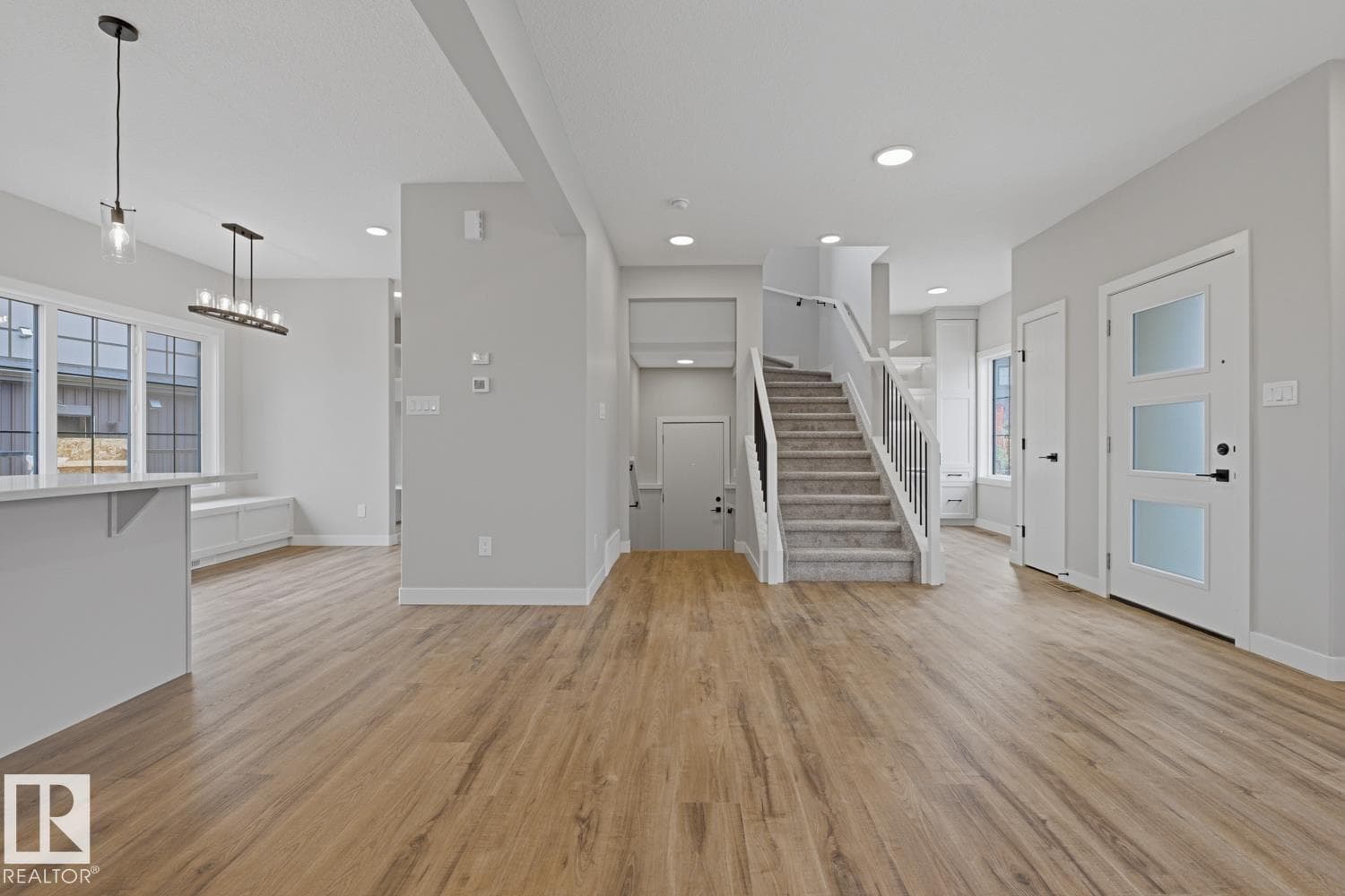 30 Chartres CL NW — photo 5