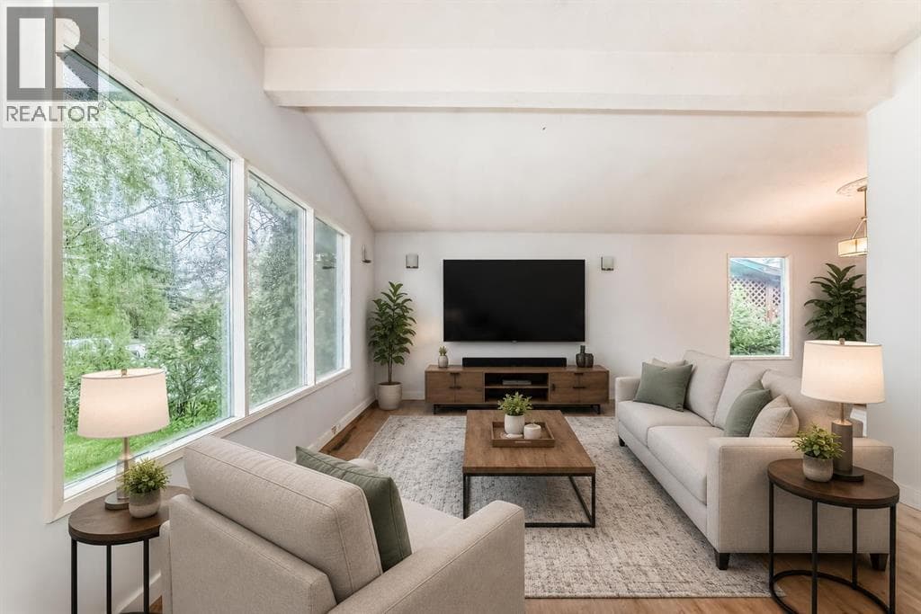 544 Penworth Way SE — photo 3