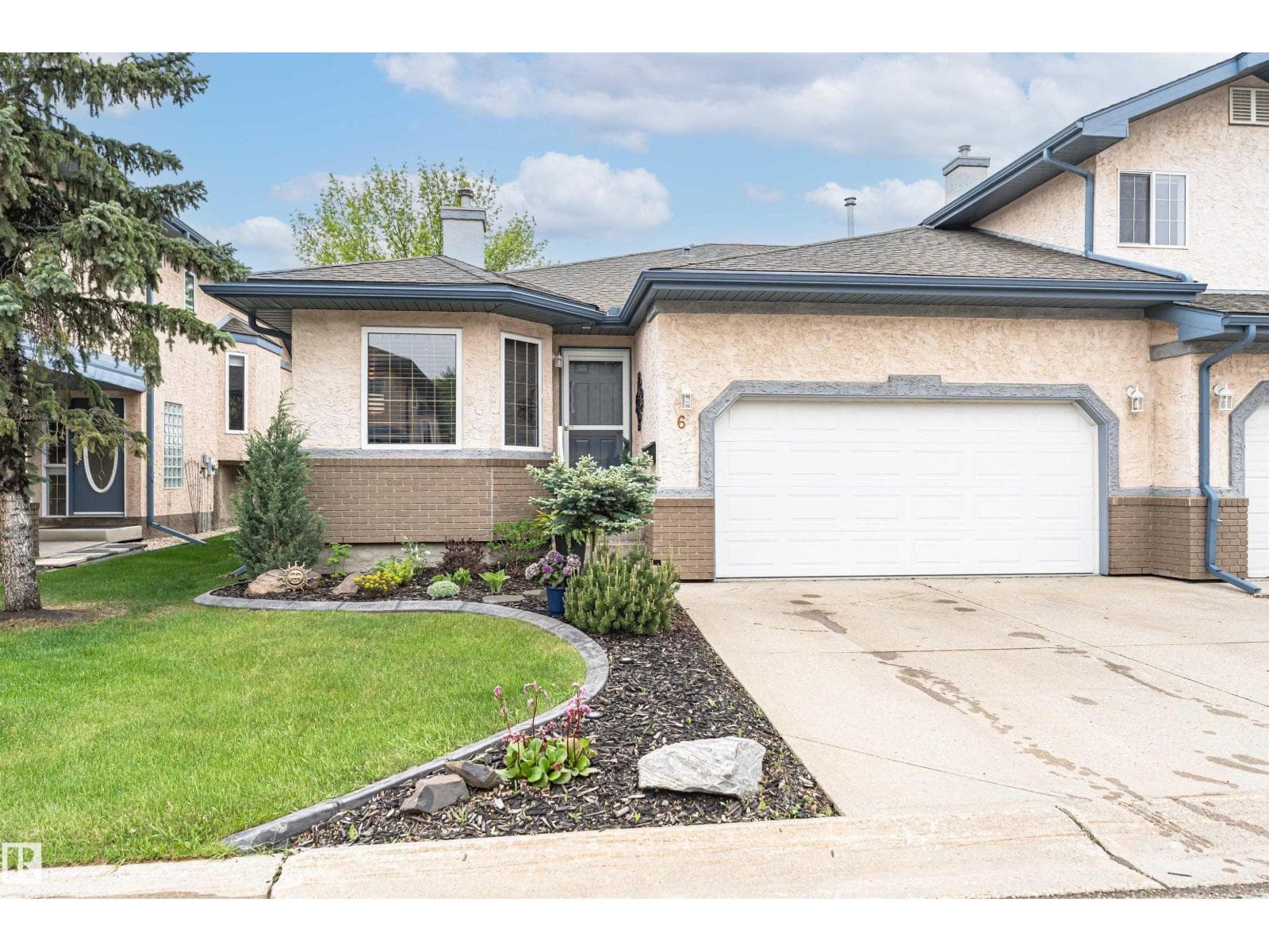 6 ESTATES CO