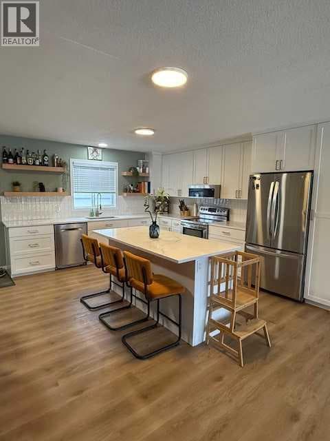 27 Bison Crescent — photo 4