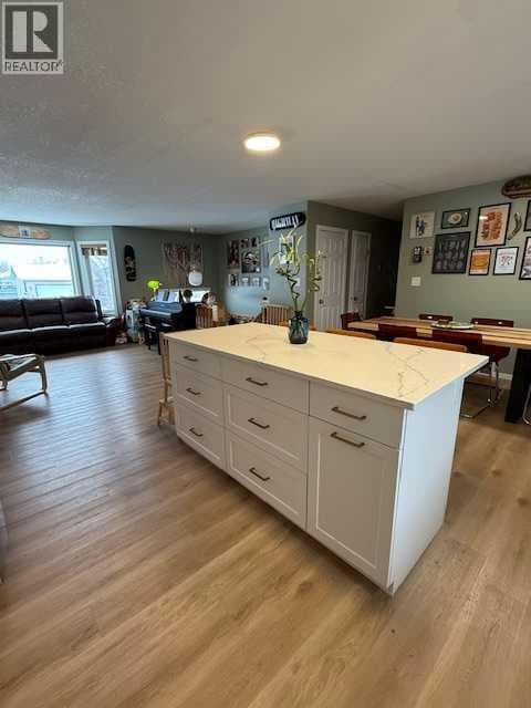 27 Bison Crescent — photo 5