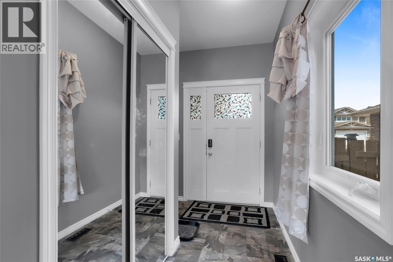 222 Pringle LANE — photo 3