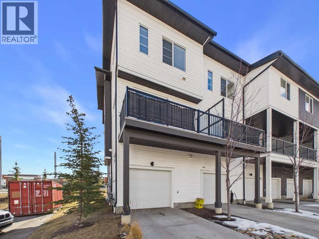 2480 210 Avenue SE — photo 3