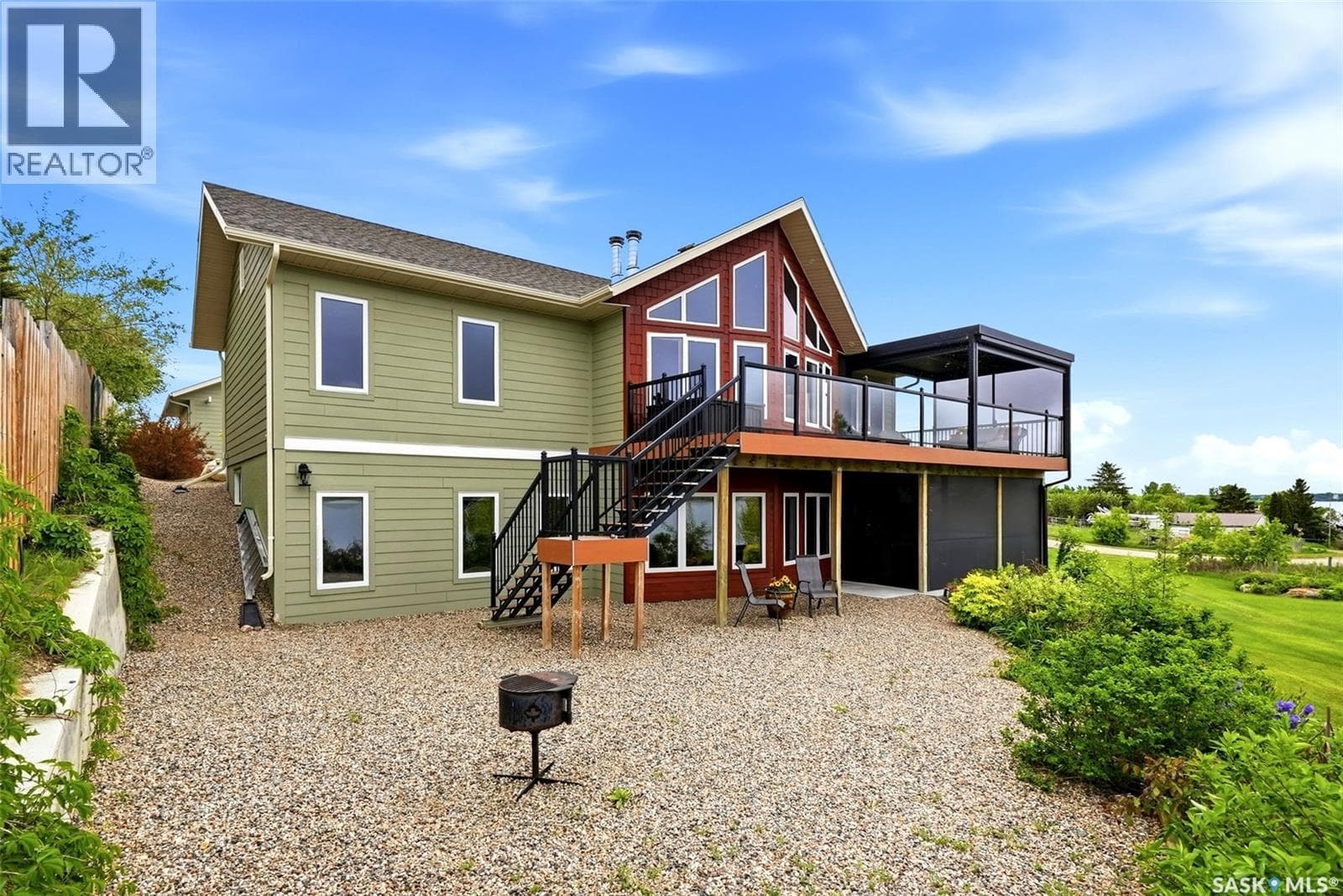 10 Shoreline DRIVE — photo 2