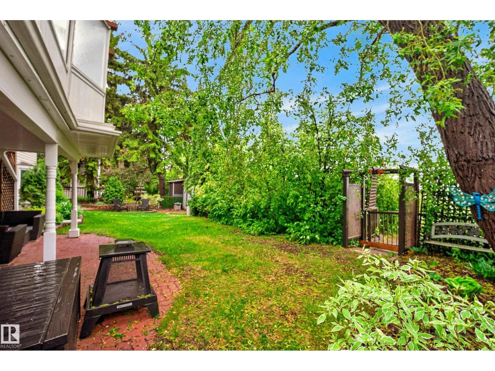 78 GOODRIDGE DR — photo 3
