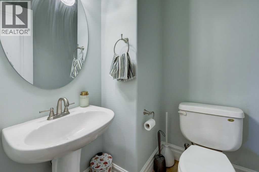 104, 449 20 Avenue NE photo 10