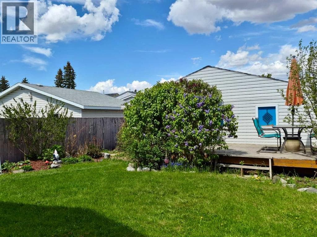 84 Abingdon Crescent NE — photo 4