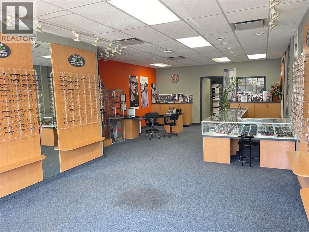 1324 10 Avenue SW — photo 4