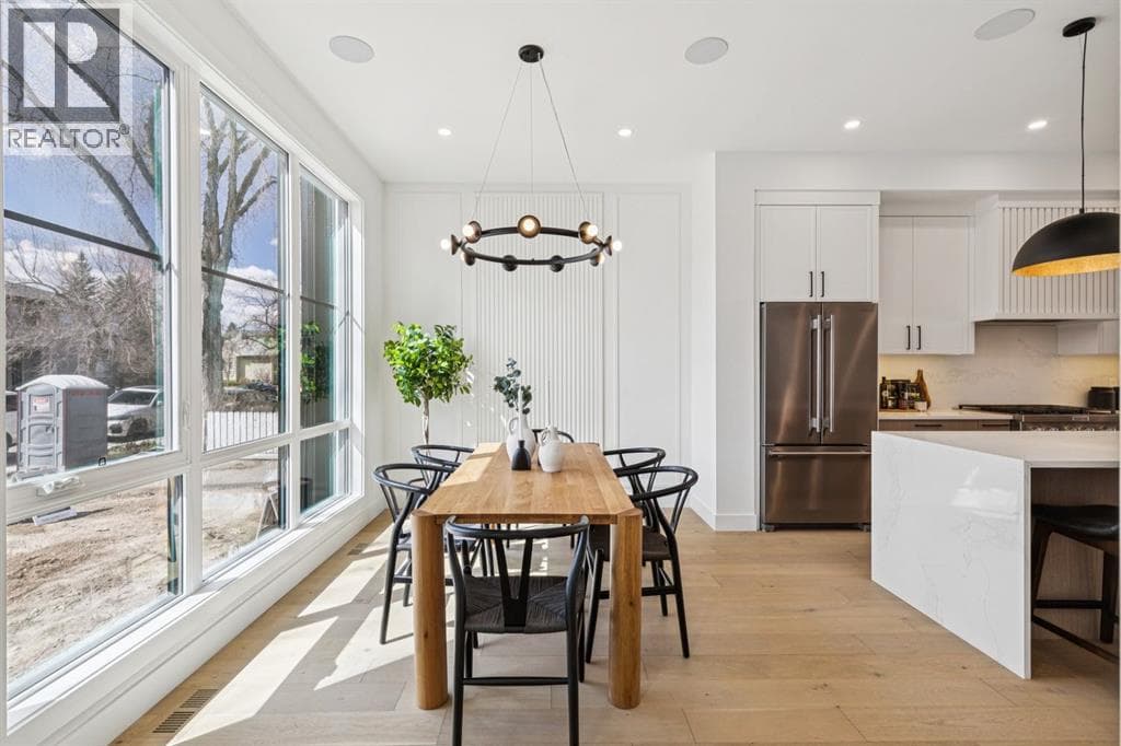 530 51 Avenue SW — photo 4