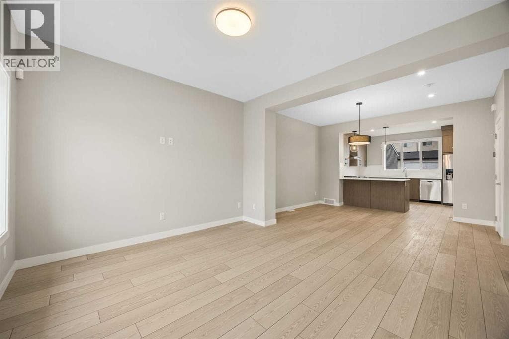 536 Chelsea Gardens — photo 5