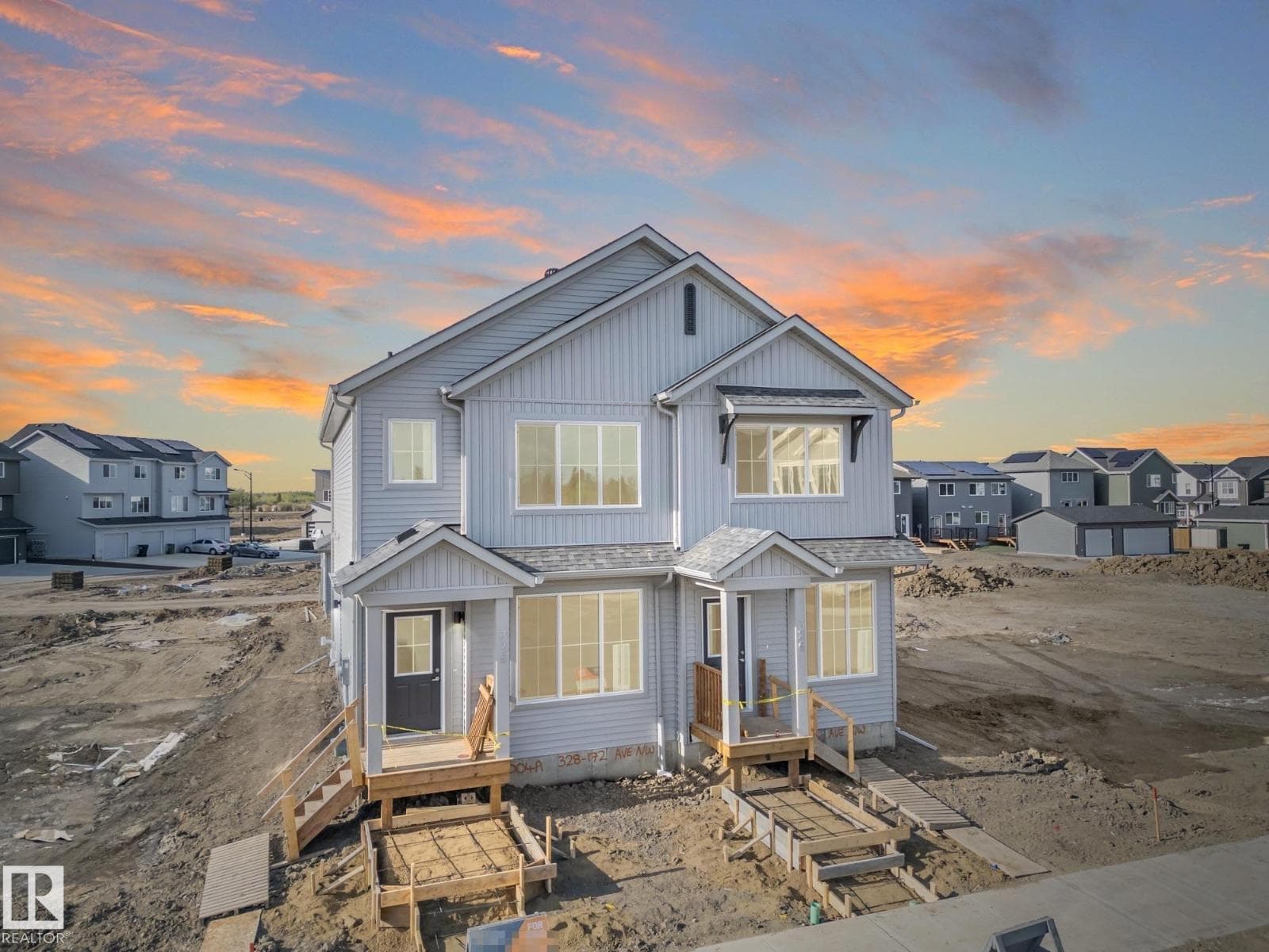 328 172 AV NW