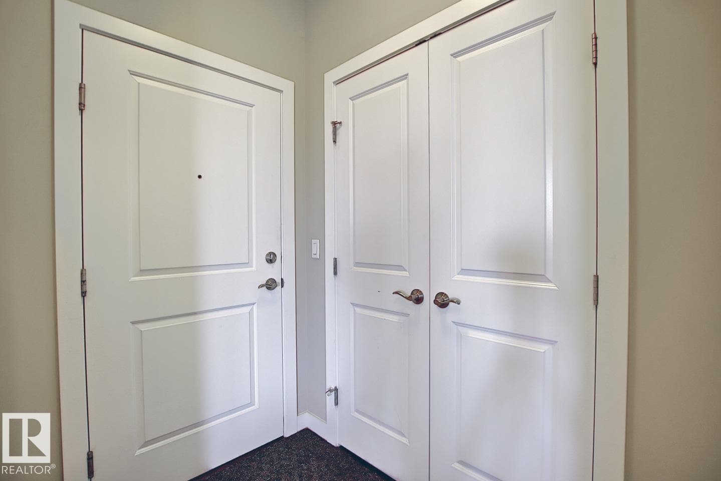 #419 2584 ANDERSON WY SW — photo 5