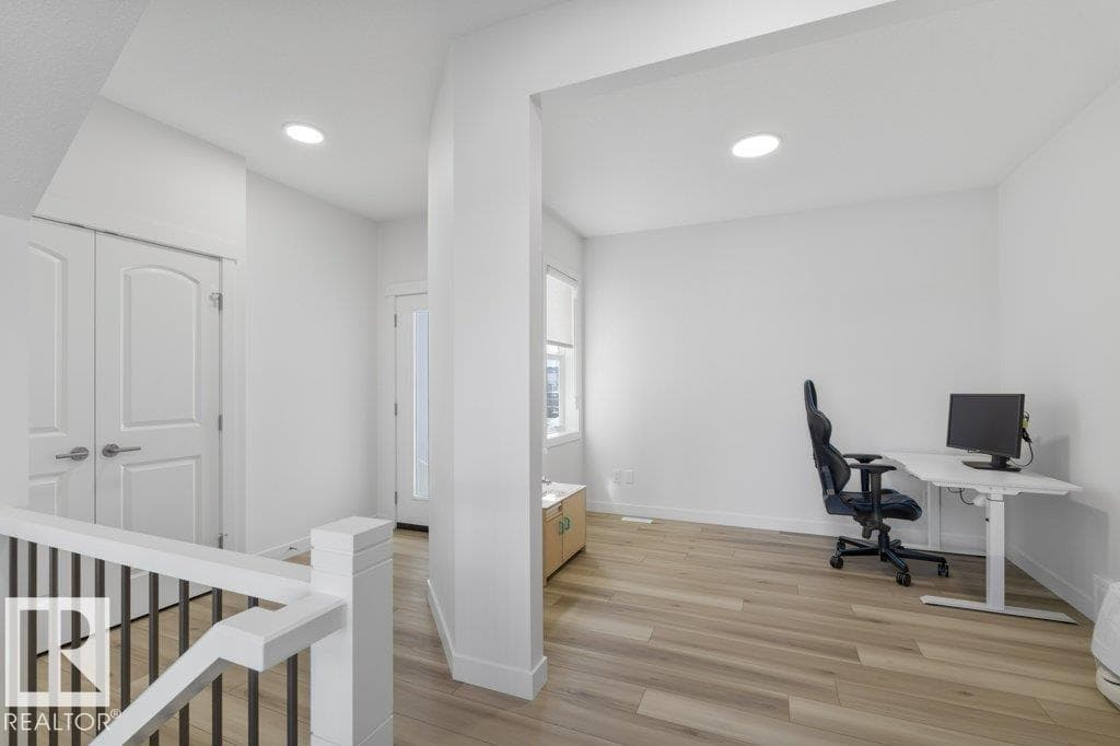 19110 20A AV NW — photo 3