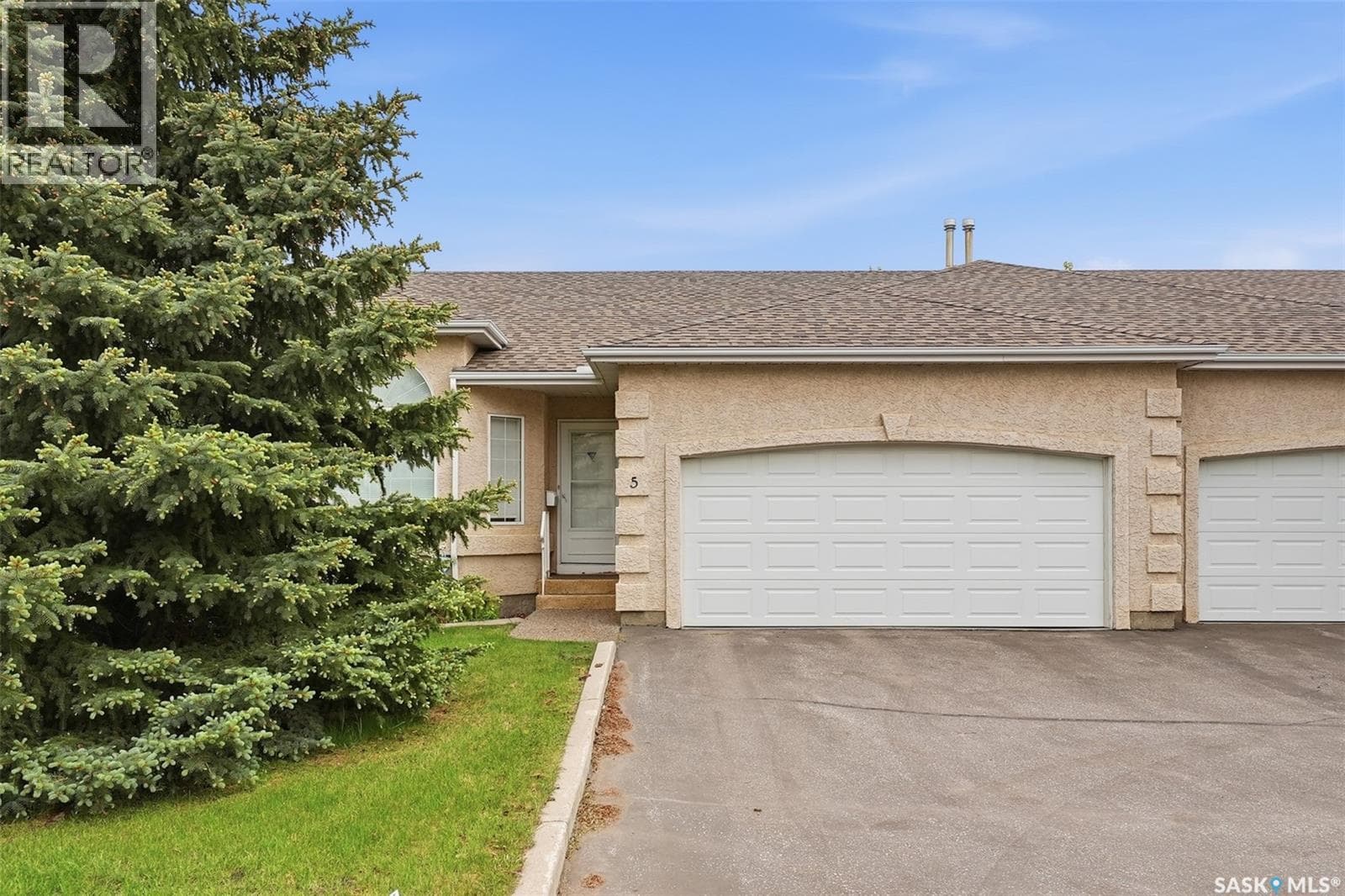 5 927 Heritage VIEW
