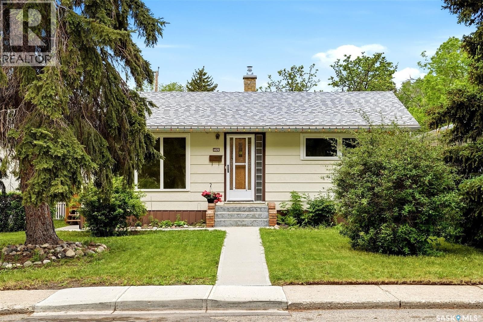 1420 Aberdeen STREET