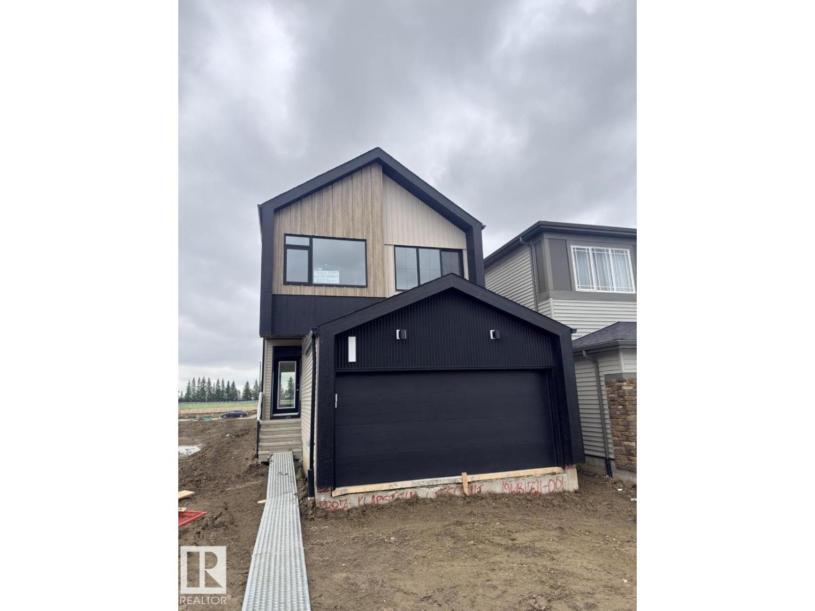 7387 KLAPSTEIN CR SW