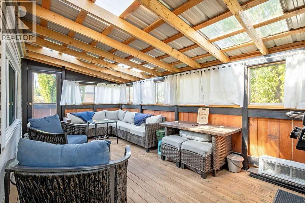 219 1st Avenue NW — photo 4