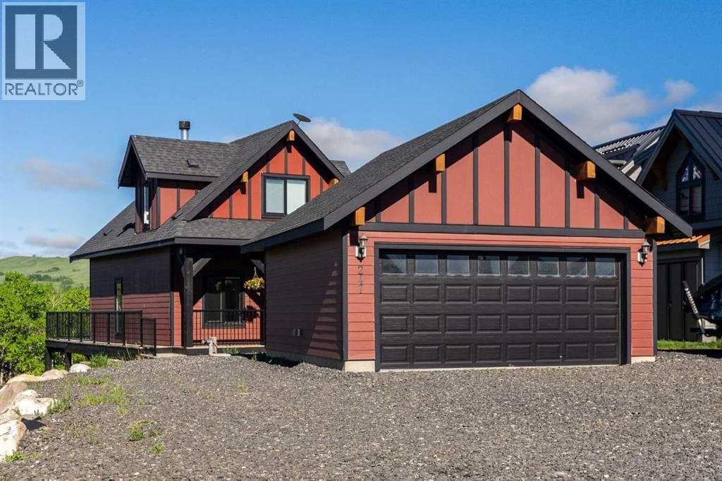 247 Cottageclub Crescent — photo 3