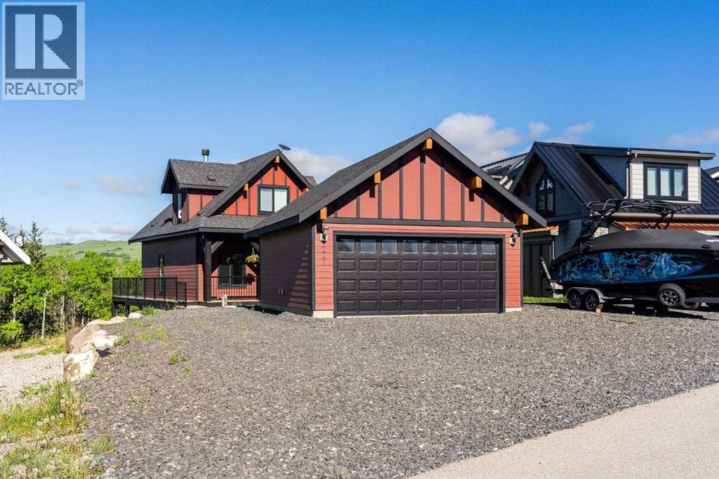 247 Cottageclub Crescent — photo 4
