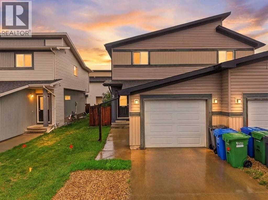 3 Greenhouse Place