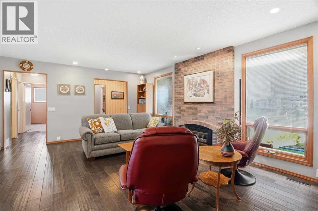 6448 Silver Ridge Way NW — photo 3