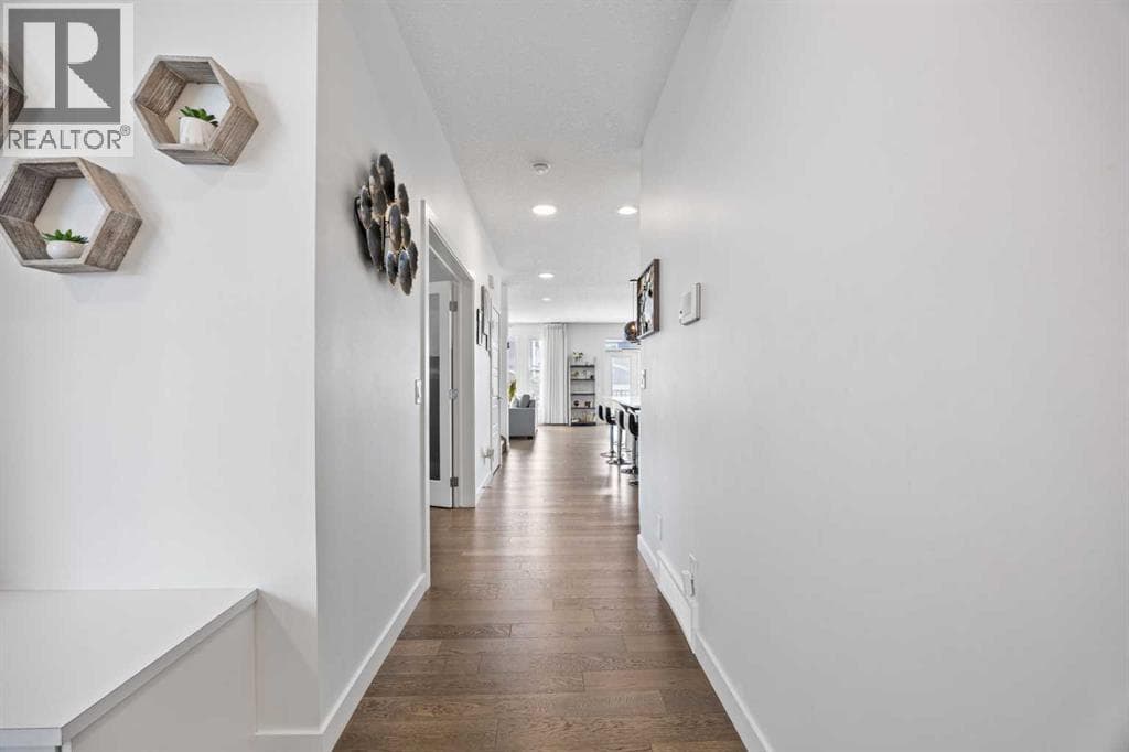 10 Evansfield Green NW — photo 4
