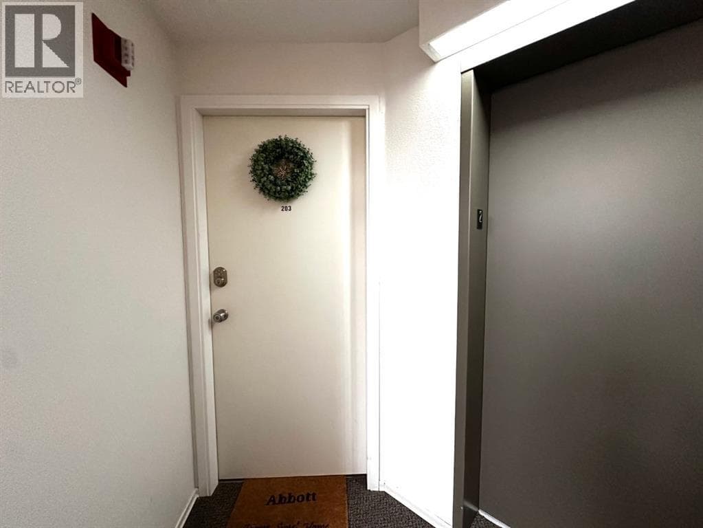 203, 4811 48 Street — photo 3