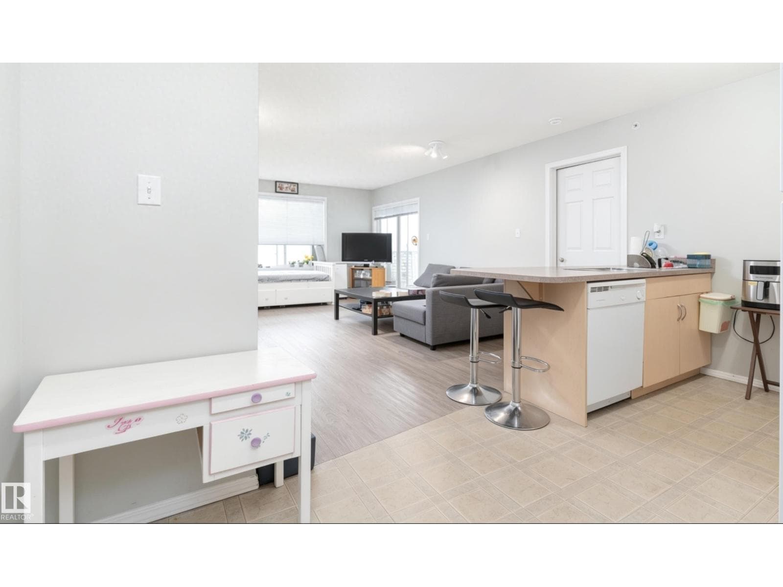 #418 4310 33 ST — photo 3