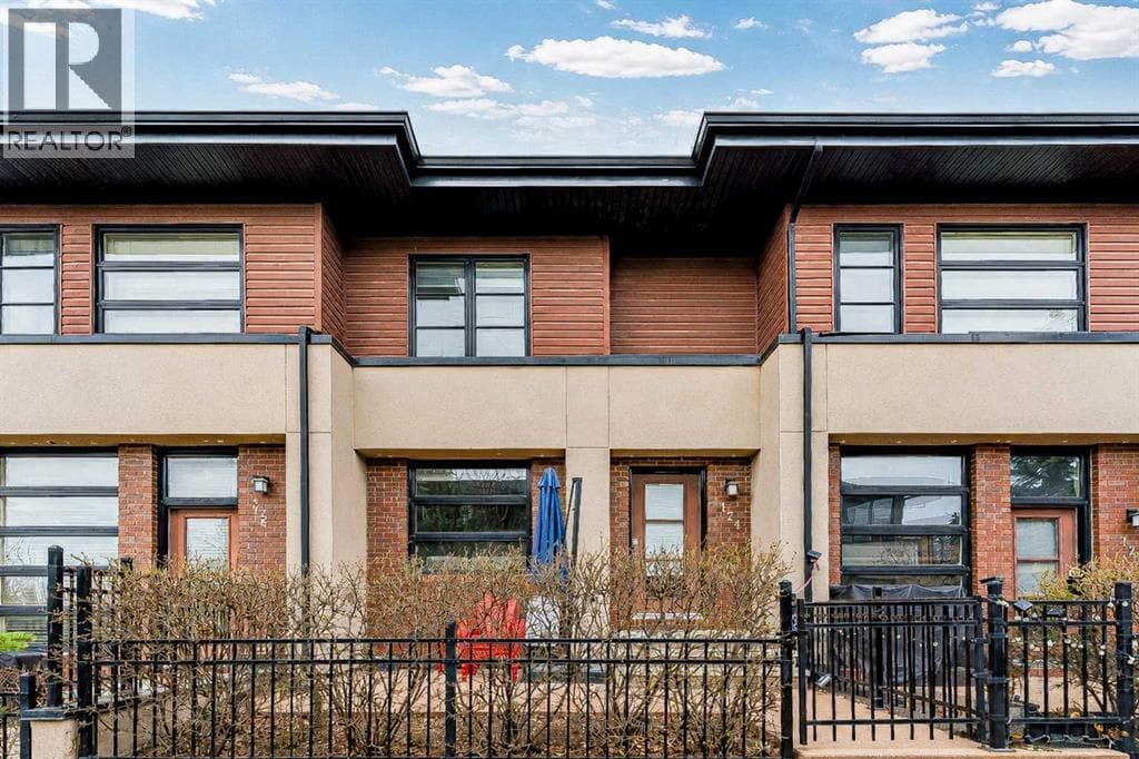 124 Aspen Hills Villas SW — photo 2