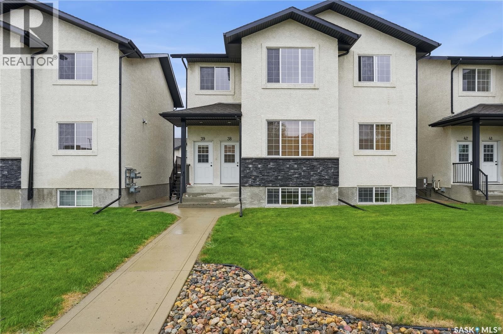 39 4640 Harbour Landing DRIVE