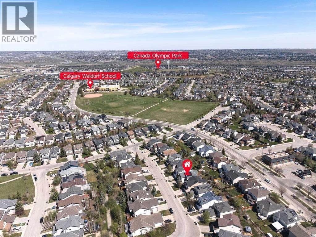 32 Cougarstone Square SW — photo 3