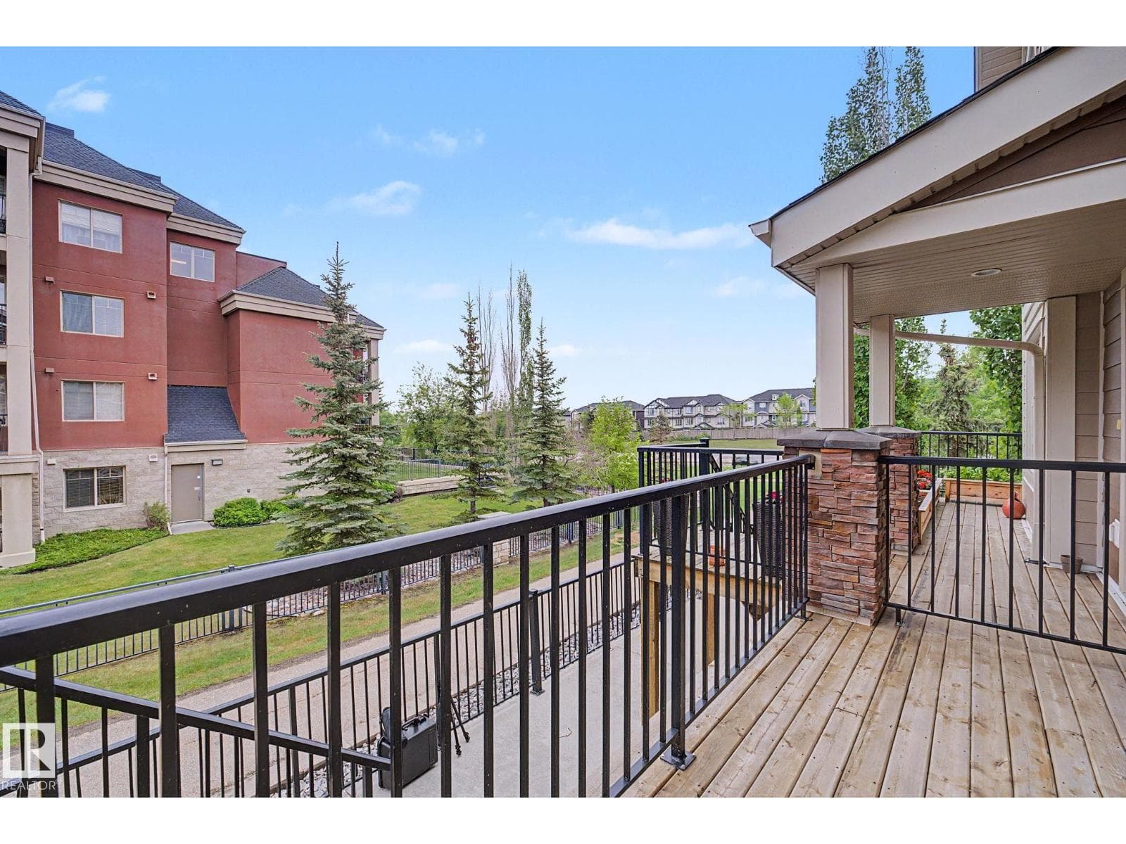 #702 401 PALISADES WY — photo 4