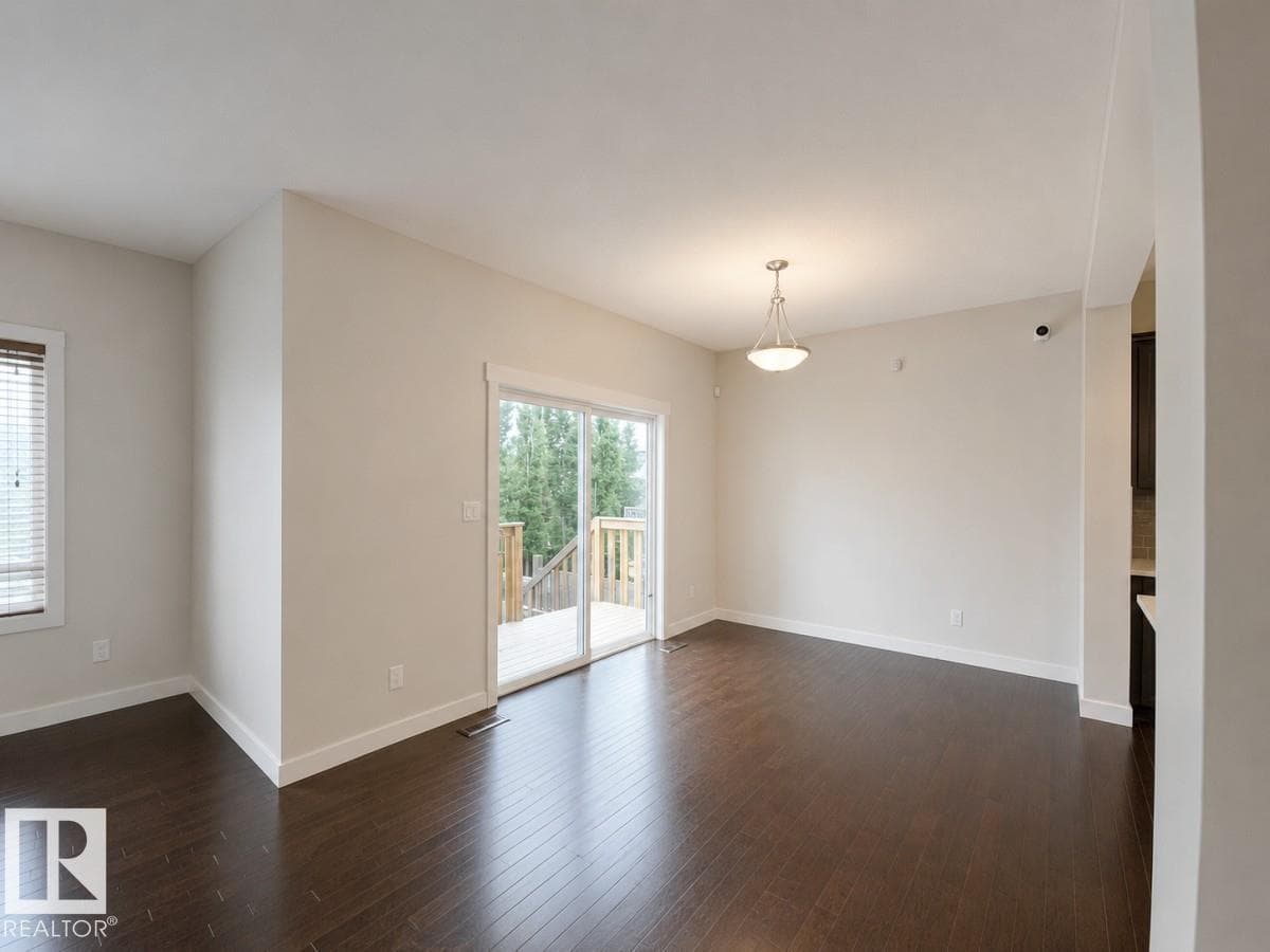 1227 SECORD LD NW — photo 4